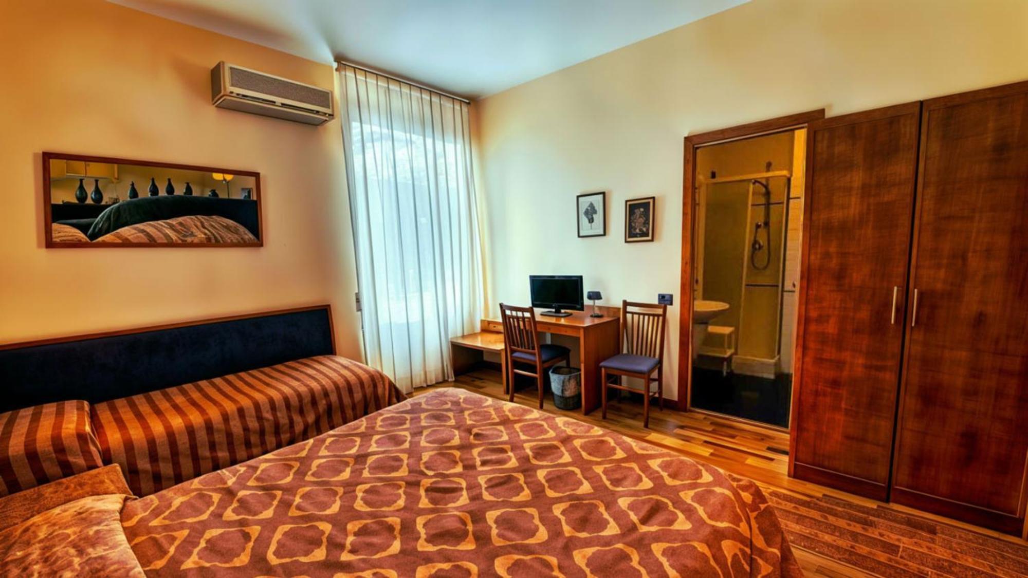 Hotel Nazionale Bolsena Kültér fotó